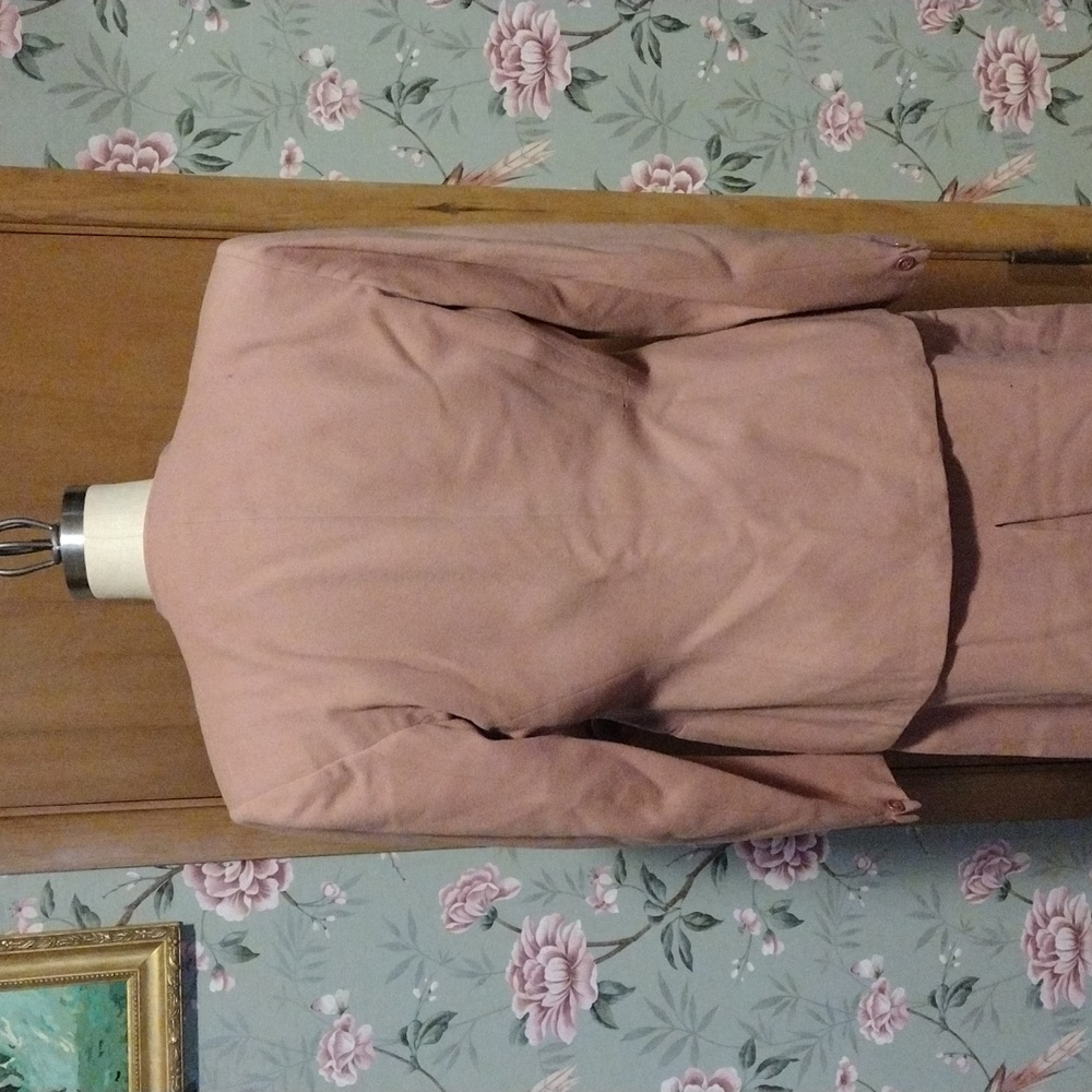 1940s Pink Wool Suit - Picture 6 of 8